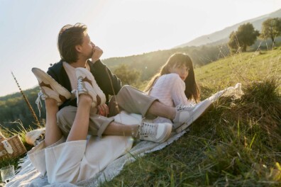Win sneakers van Travelin’