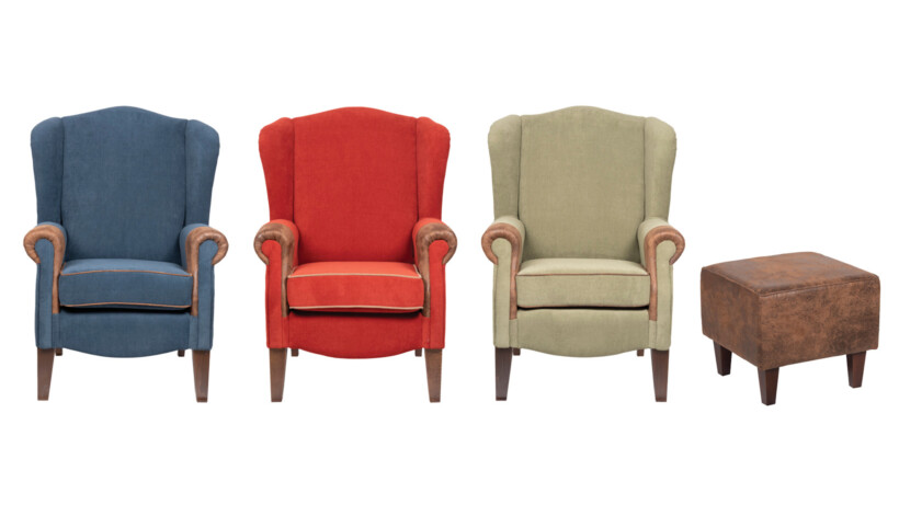 Win stoelen en footstools van John Bardale
