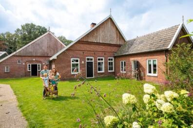 De verbouwing: familieboerderij in Vasse