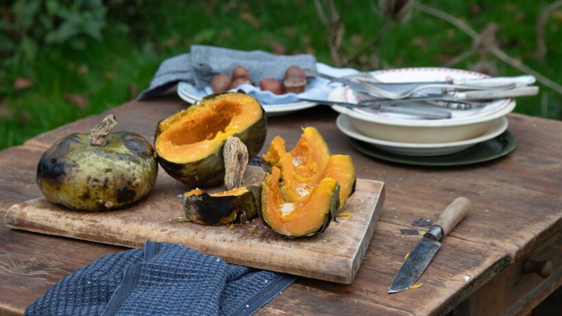 Buiten smaakt alles beter: geroosterde pompoen